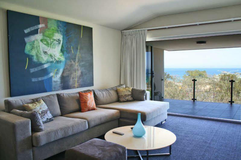 Mullaloo Beach Hotels & Apartments Exterior photo